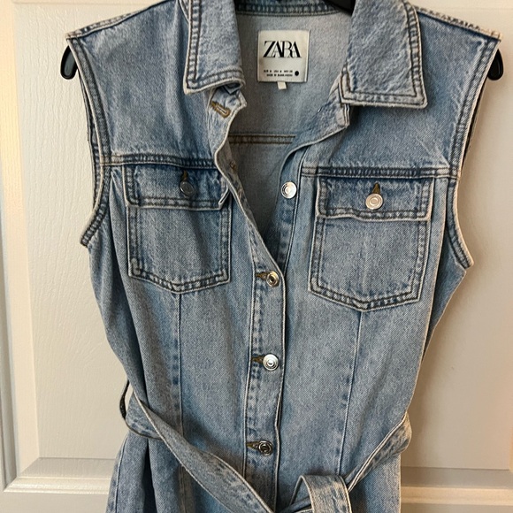 Zara Jean Dress - Picture 2 of 6